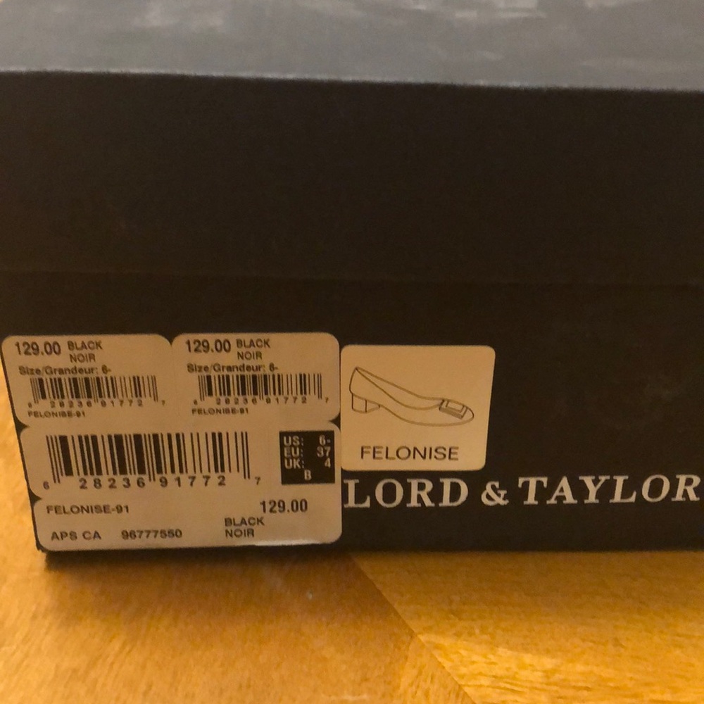 Shoes - Picture 7 of 7